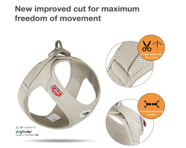 Designed for comfort and protecting your dogs neck from stress having the lead attached to the collar.