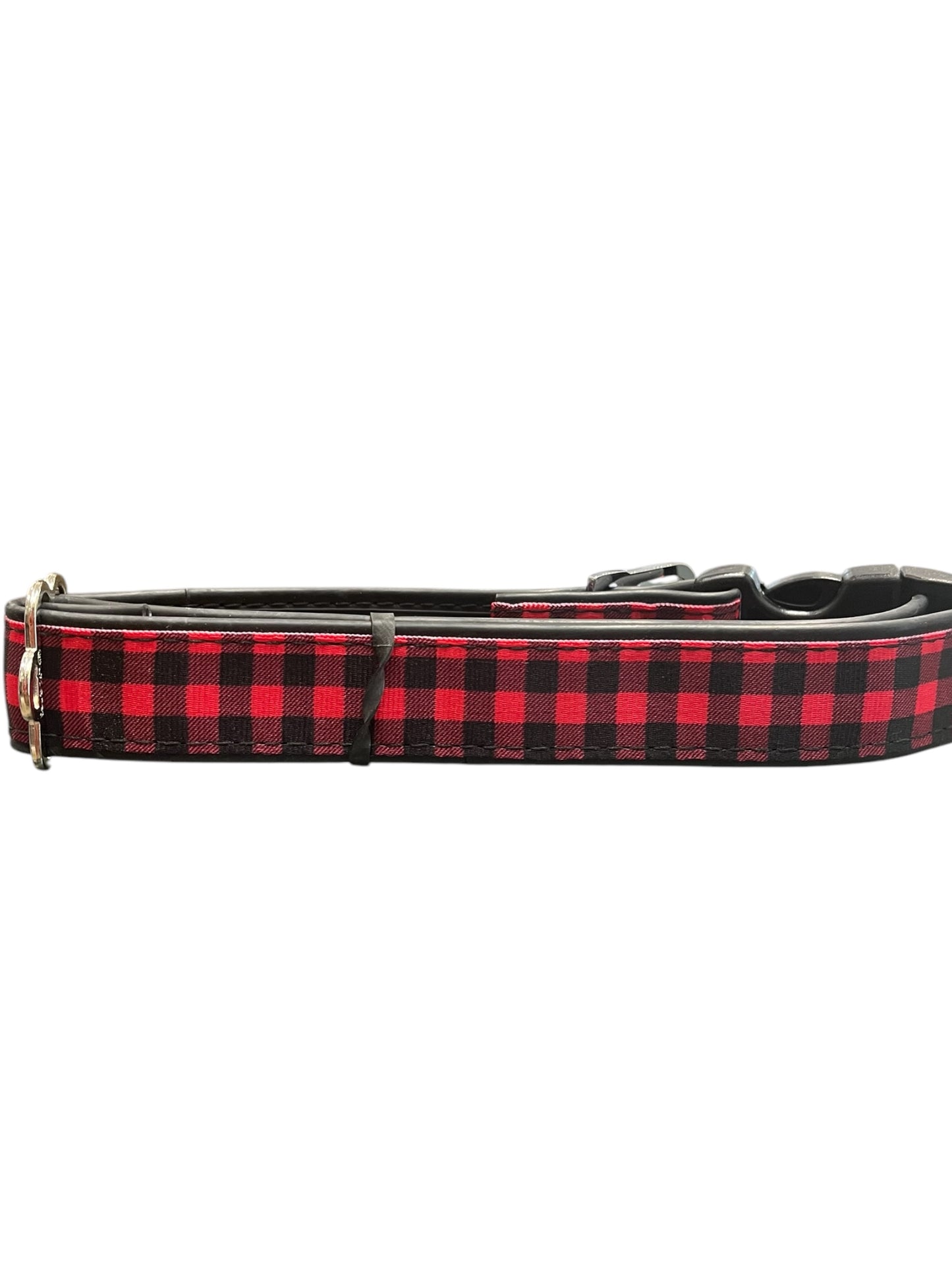 Cycle Dog collars are made from recycled materials, waterproof and do not smell.