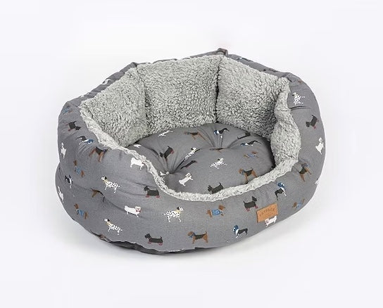 Luxury dog beds made in the UK.