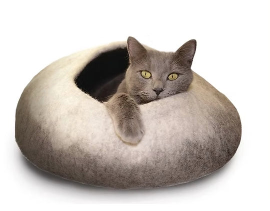 Beautifully hand made in Nepal from New Zealand and Himalayan wool.