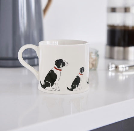 Beautiful mug with a Spaniel dog on the side