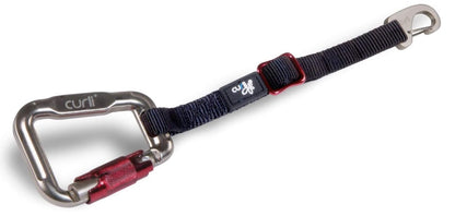 Keep your dog safe whilst in the car with a Curli safety clip.