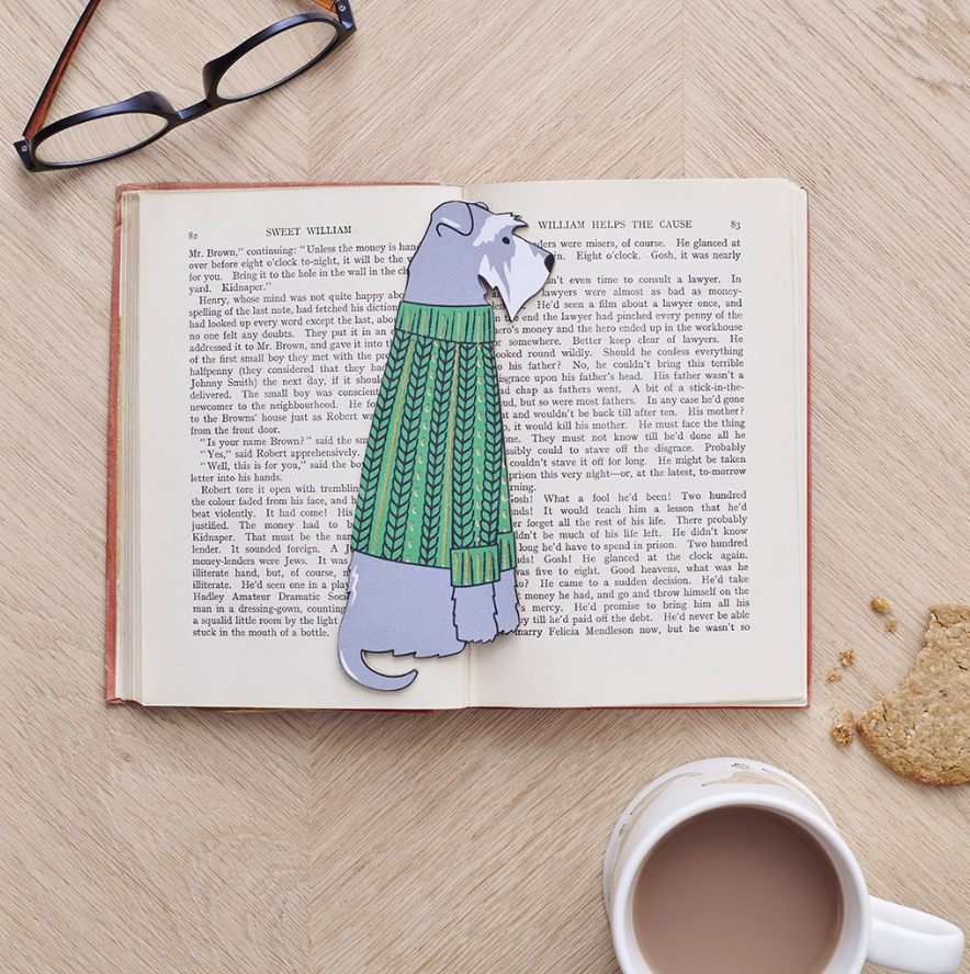 Bookmark is a grey Schnauzer