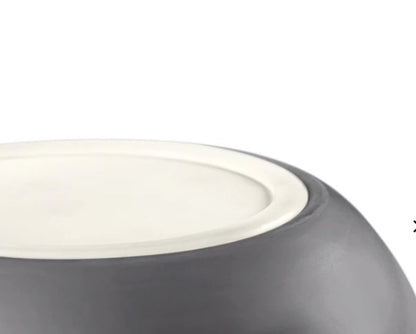 Shows the non slip rubber on the bottom of the Hunter Lund dog bowl.