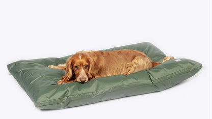Danish Design Duvet Country Green- Waterproof dog bed