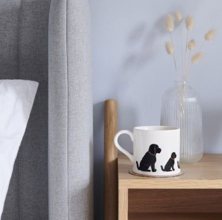 Gorgeous mug with a black spoodle/cavoodle/oodle on it.